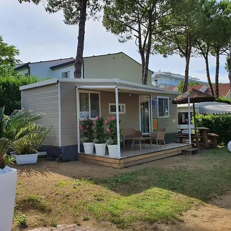 Luxury Caravan At Union Lido Campsite