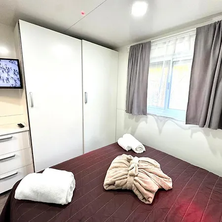 Luxury Caravan At Union Lido * カヴァッリーノ・トレポルティ